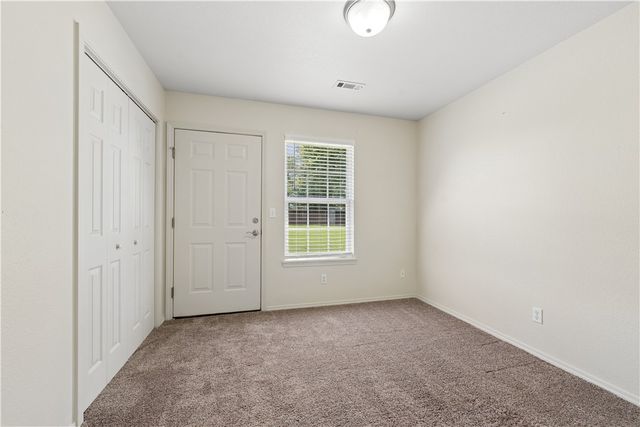 805 N 19th Street, Rogers, AR 72756