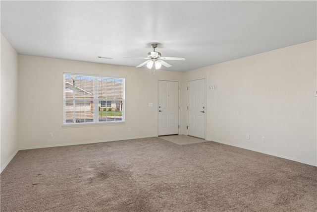 805 N 19th Street, Rogers, AR 72756