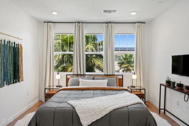 2434 Haley Point Drive 103, Ventura, CA 93003