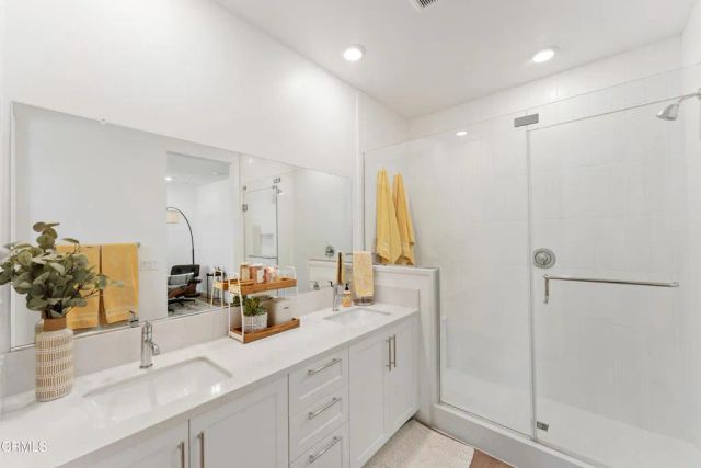 2434 Haley Point Drive 103, Ventura, CA 93003