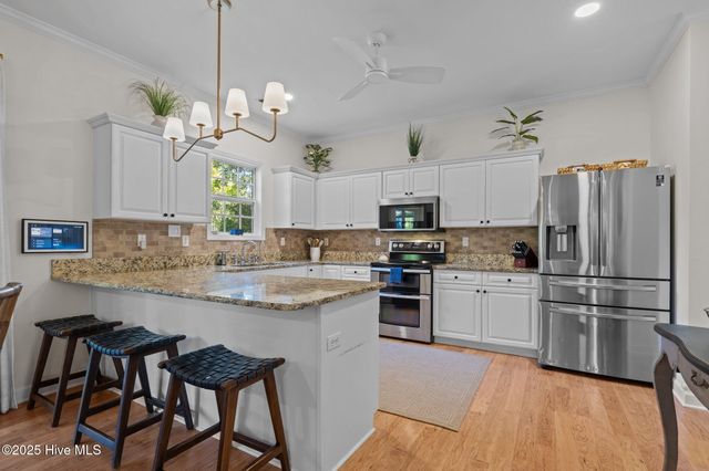 160 Bobwhite Circle, Swansboro, NC 28584