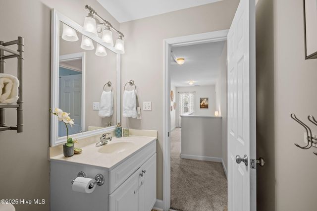 160 Bobwhite Circle, Swansboro, NC 28584