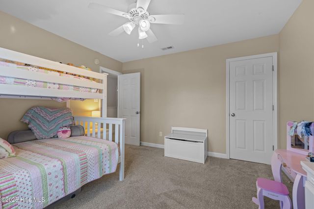 160 Bobwhite Circle, Swansboro, NC 28584