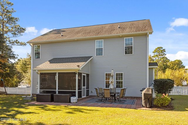 160 Bobwhite Circle, Swansboro, NC 28584