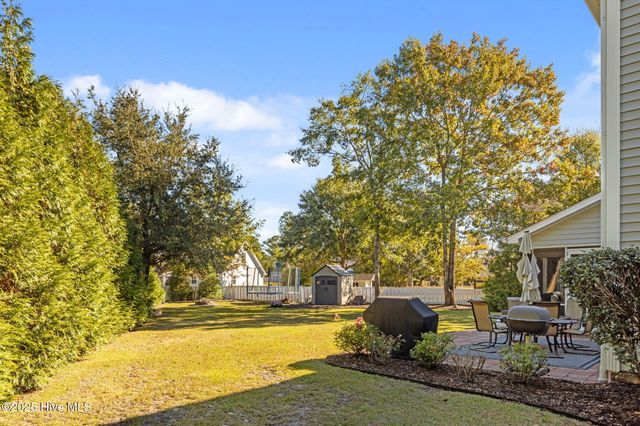 160 Bobwhite Circle, Swansboro, NC 28584