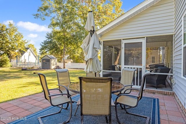 160 Bobwhite Circle, Swansboro, NC 28584