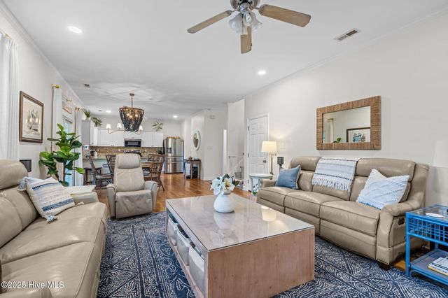 160 Bobwhite Circle, Swansboro, NC 28584