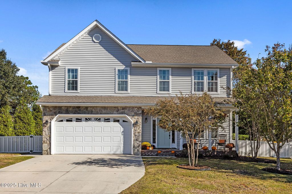 160 Bobwhite Circle, Swansboro, NC 28584
