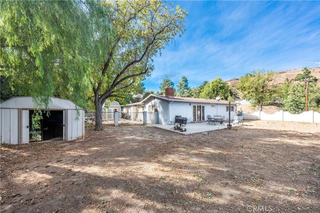 9434 Wheatland, Sunland, CA 91040