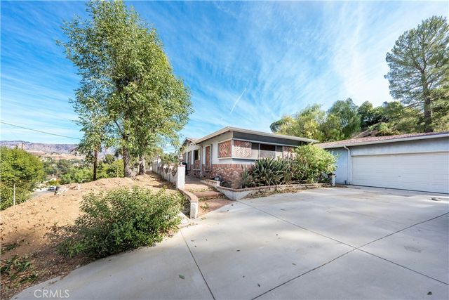 9434 Wheatland, Sunland, CA 91040