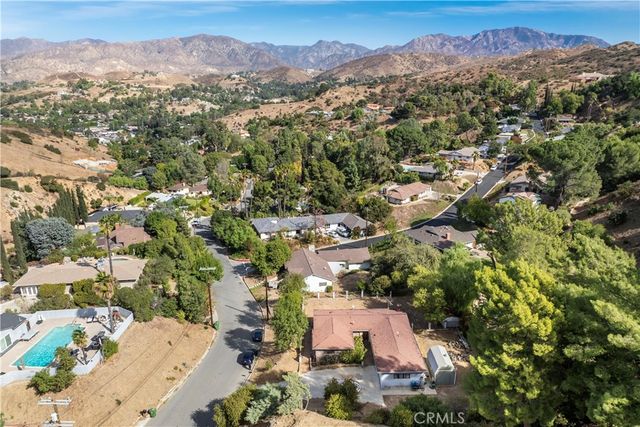 9434 Wheatland, Sunland, CA 91040