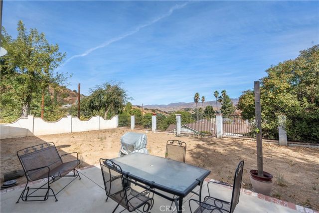 9434 Wheatland, Sunland, CA 91040