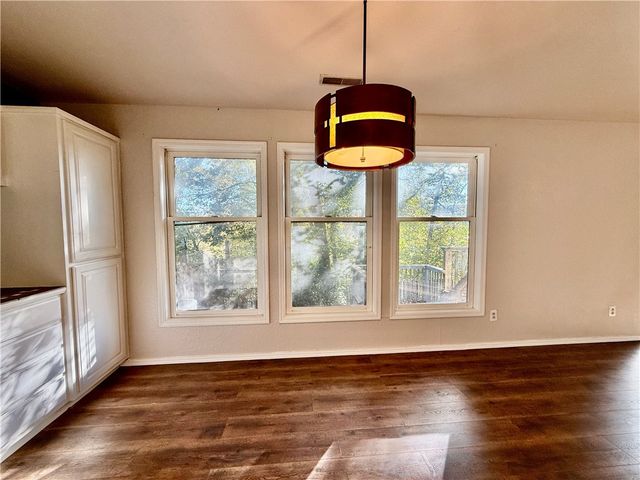 26 Shakespeare Drive, Bella Vista, AR 72714