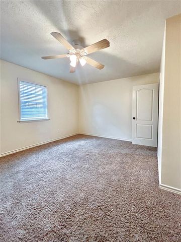 7008 Captains Cove, Lake Charles, LA 70605