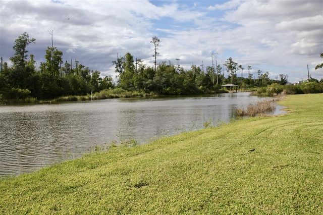 7008 Captains Cove, Lake Charles, LA 70605