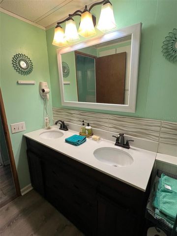 29250 US HIGHWAY 19 N 300, Clearwater, FL 33761