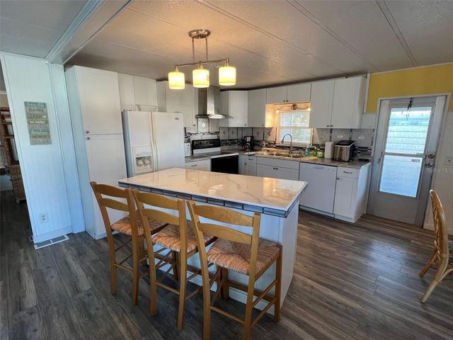 29250 US HIGHWAY 19 N 300, Clearwater, FL 33761