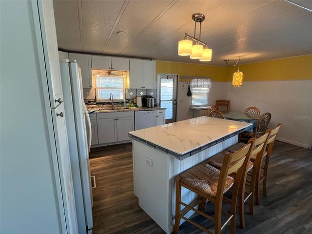 29250 US HIGHWAY 19 N 300, Clearwater, FL 33761