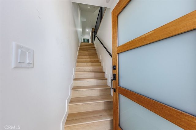 2938 S Sycamore Avenue 1, Los Angeles, CA 90016