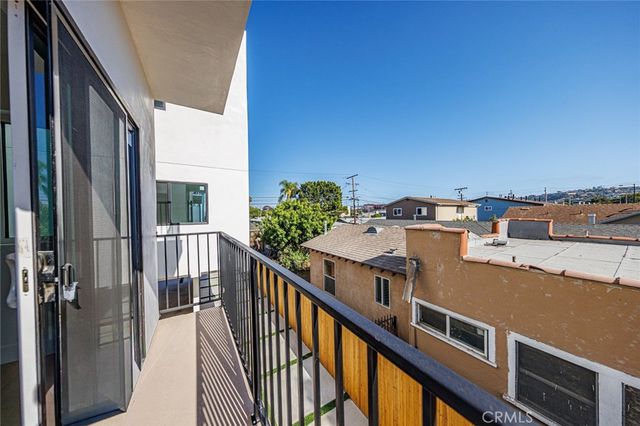 2938 S Sycamore Avenue 1, Los Angeles, CA 90016