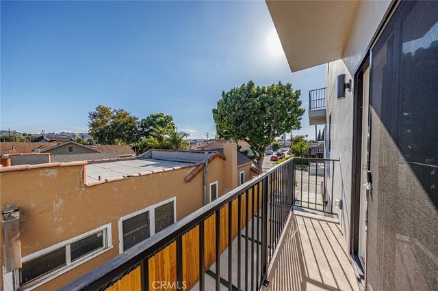 2938 S Sycamore Avenue 1, Los Angeles, CA 90016