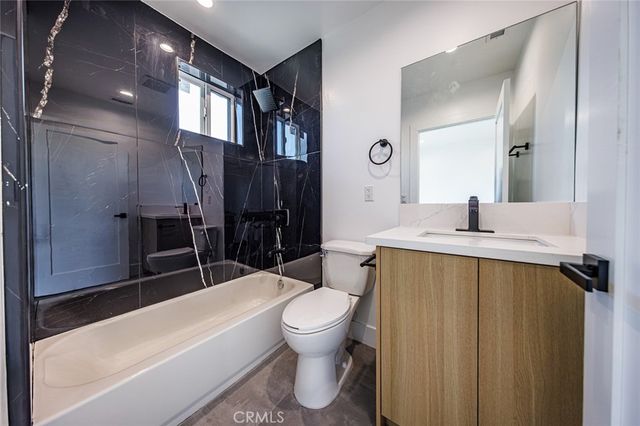2938 S Sycamore Avenue 1, Los Angeles, CA 90016
