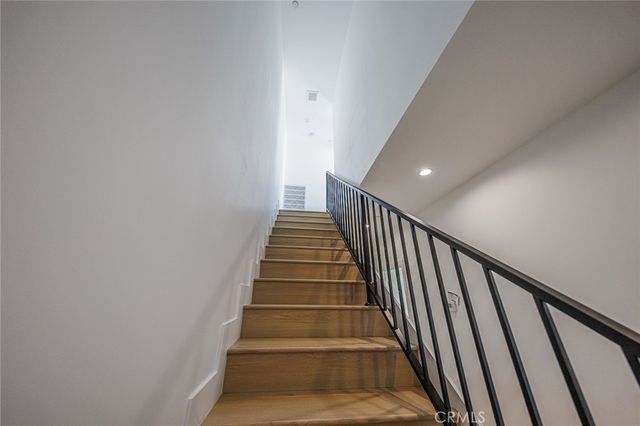2938 S Sycamore Avenue 1, Los Angeles, CA 90016