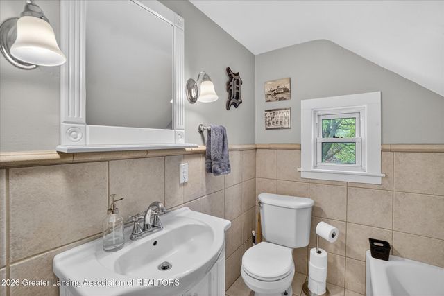 324 E Church Street, Williamston, MI 48895