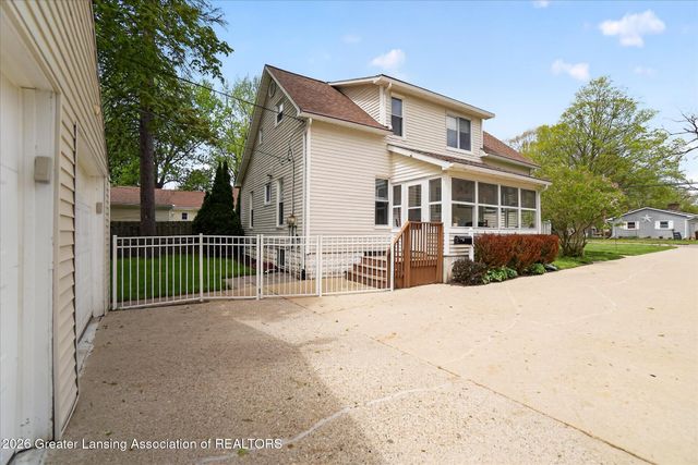 324 E Church Street, Williamston, MI 48895