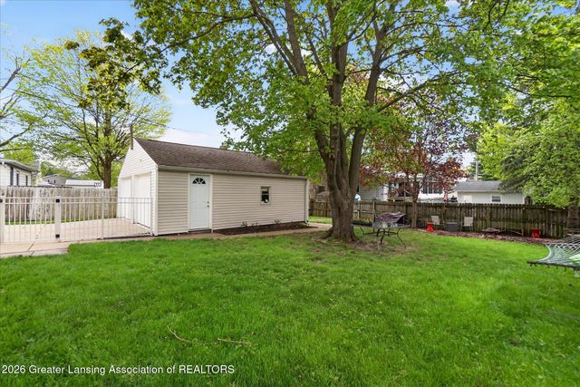 324 E Church Street, Williamston, MI 48895