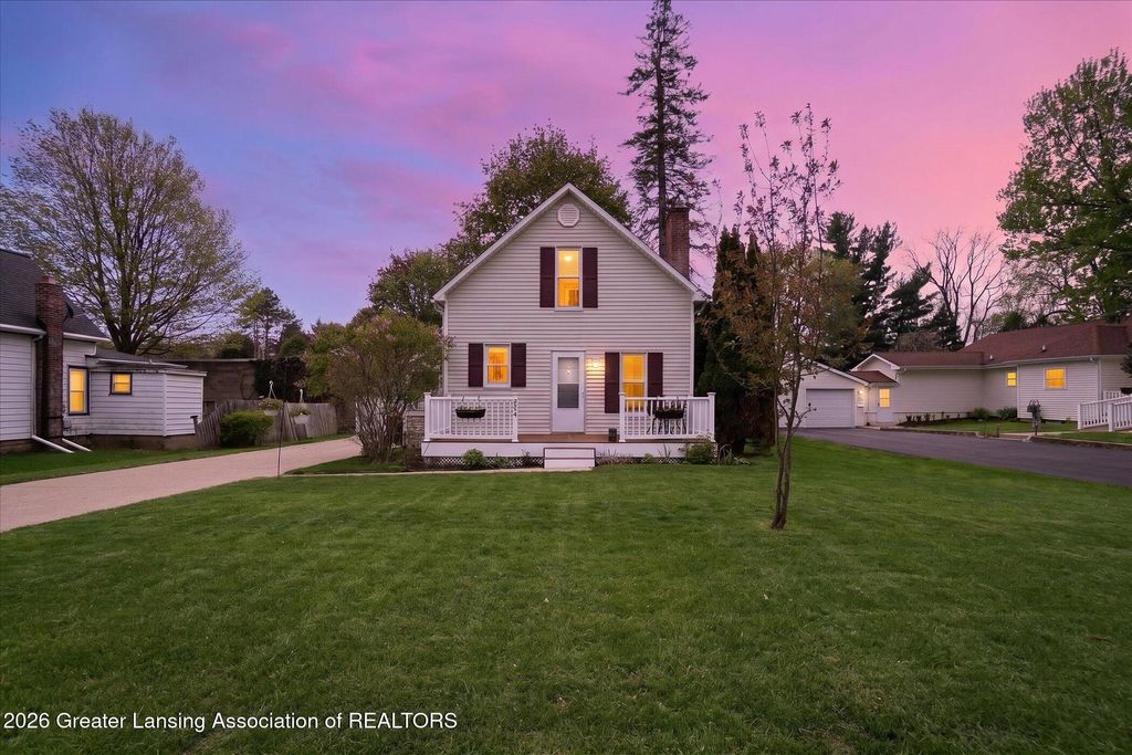 324 E Church Street, Williamston, MI 48895