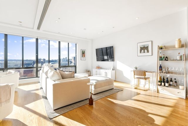 36 A Street 5C, Boston, MA 02127