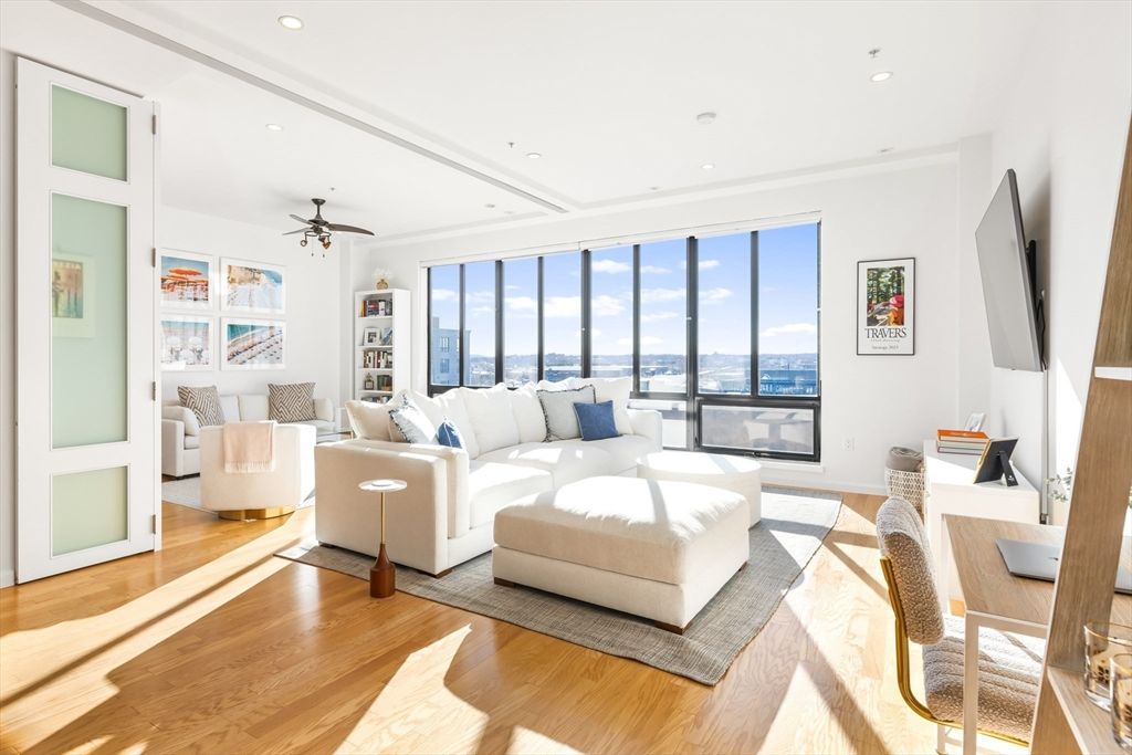 36 A Street 5C, Boston, MA 02127