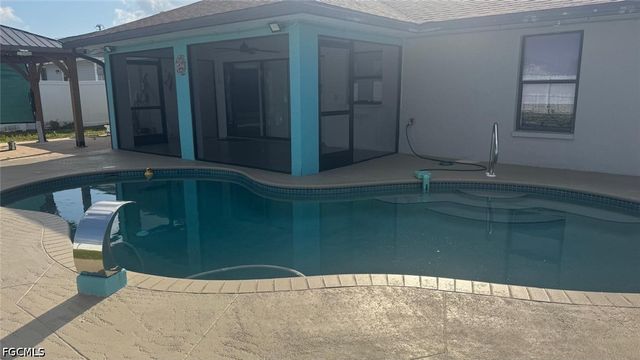 1319 SW 10th PL, Cape Coral, FL 33991