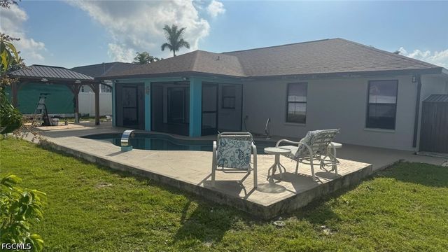 1319 SW 10th PL, Cape Coral, FL 33991