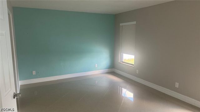 1319 SW 10th PL, Cape Coral, FL 33991