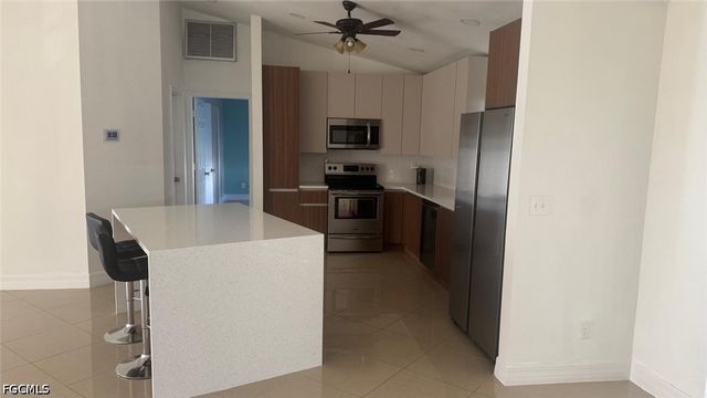 1319 SW 10th PL, Cape Coral, FL 33991