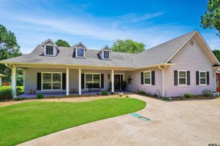 622 Green Meadow Trail, Holly Lake Ranch, TX 75765