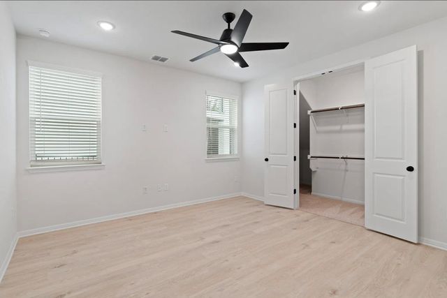 1612 Kit CIR, Austin, TX 78758