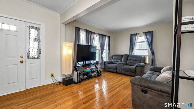 82 Leete Street, West Haven, CT 06516