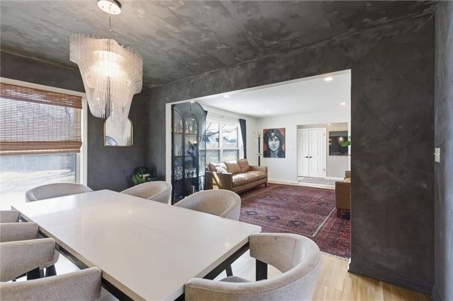 9516 Linden Street, Overland Park, KS 66207