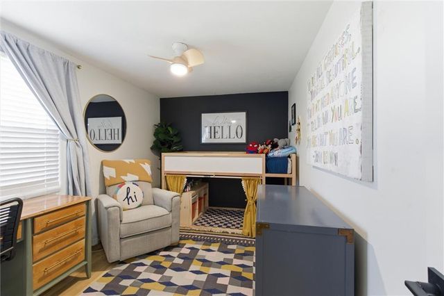 9516 Linden Street, Overland Park, KS 66207