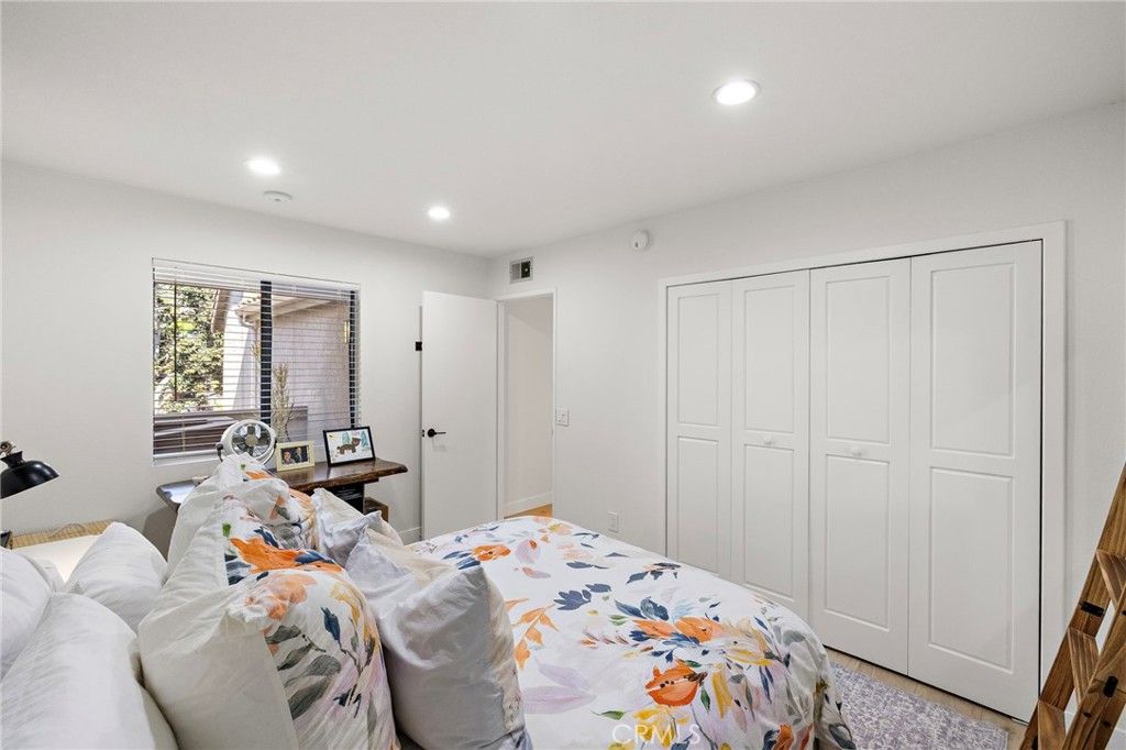 Image 15 of property listing at 28142 Mariposa 158, Laguna Niguel, CA 92677