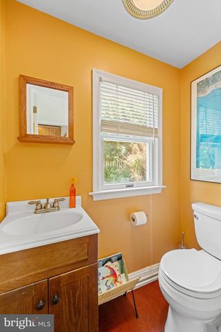 203 DARTMOUTH AVE, Swarthmore, PA 19081
