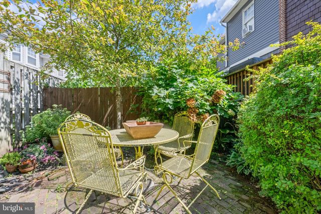203 DARTMOUTH AVE, Swarthmore, PA 19081