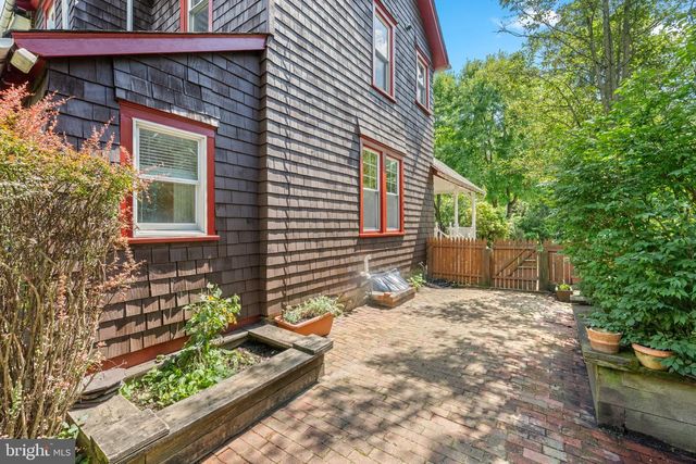 203 DARTMOUTH AVE, Swarthmore, PA 19081
