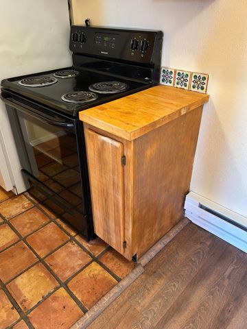 2600 W. Zia B14, Santa Fe, NM 87505