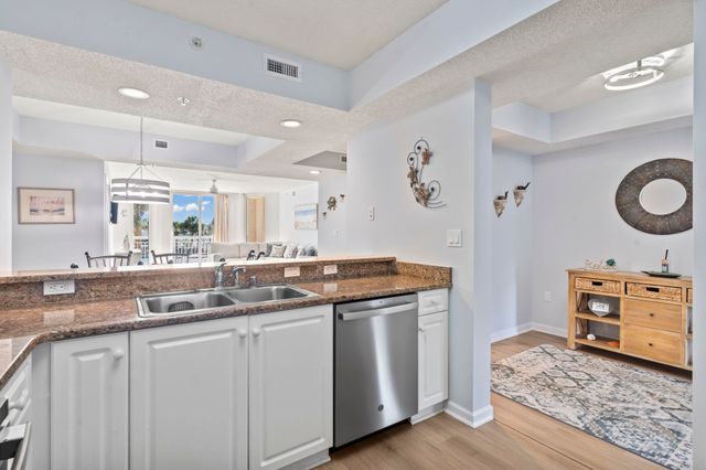 4801 Harbor Pointe Dr Unit 207, North Myrtle Beach, SC 29582