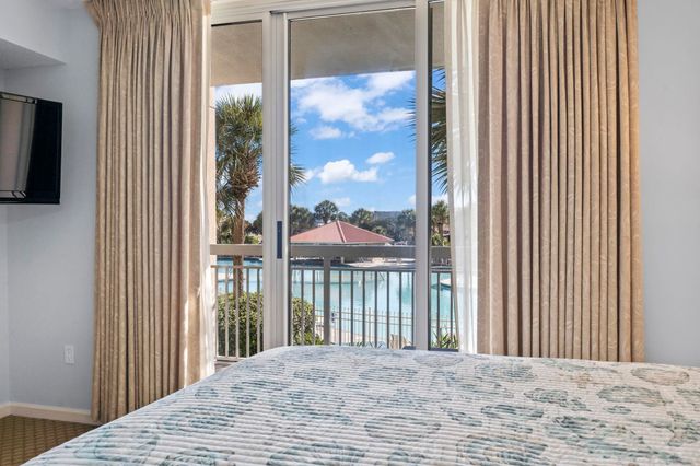 4801 Harbor Pointe Dr Unit 207, North Myrtle Beach, SC 29582