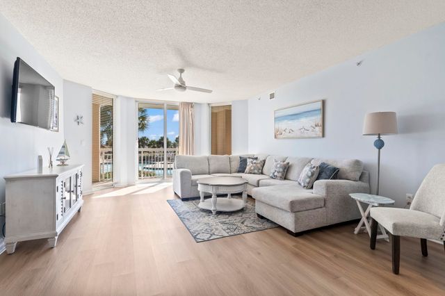 4801 Harbor Pointe Dr Unit 207, North Myrtle Beach, SC 29582